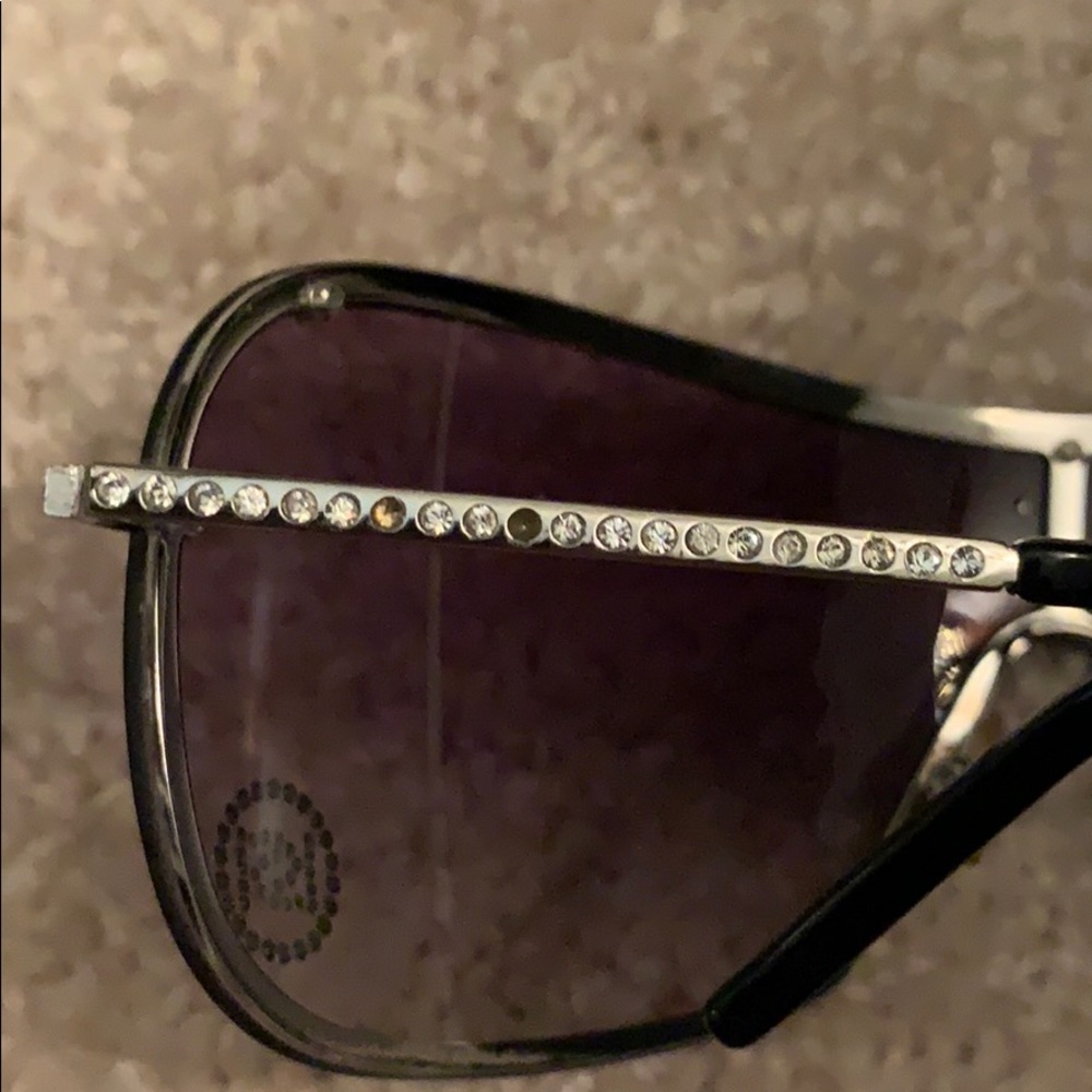 Bebe Sunglasses - image 5